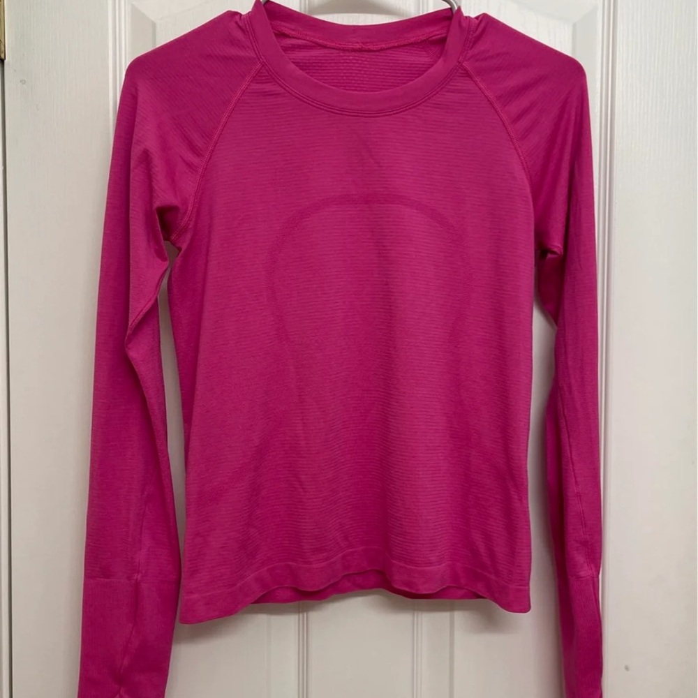 Sonic Pink lululemon swiftly tech long sleeve